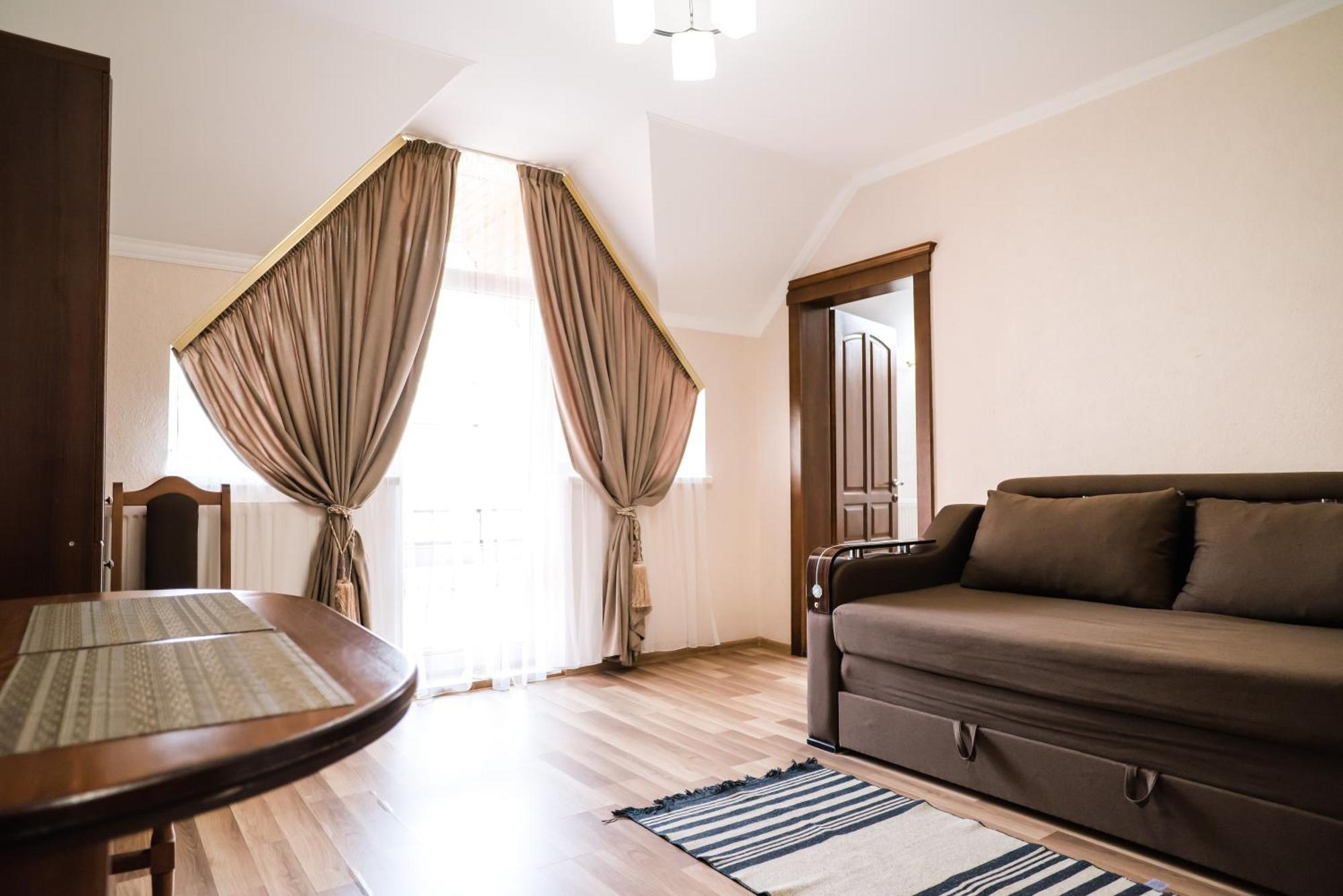 Вікторія Hotel Polyana  Eksteriør billede
