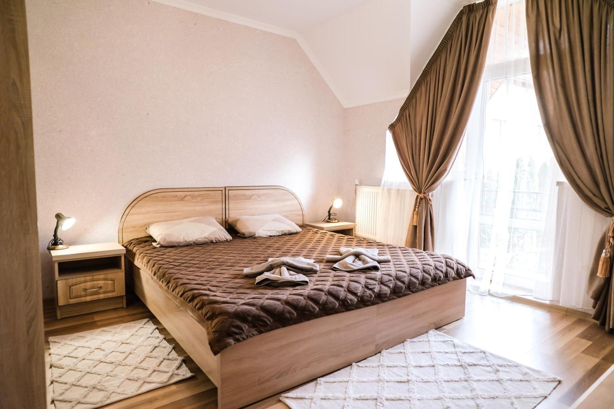 Вікторія Hotel Polyana  Eksteriør billede