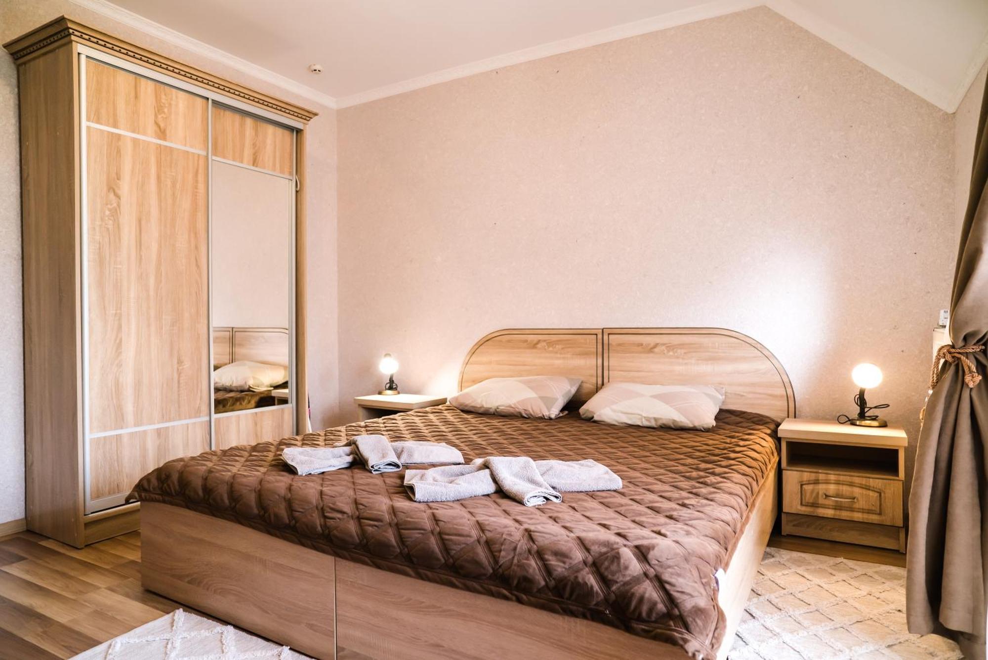 Вікторія Hotel Polyana  Eksteriør billede